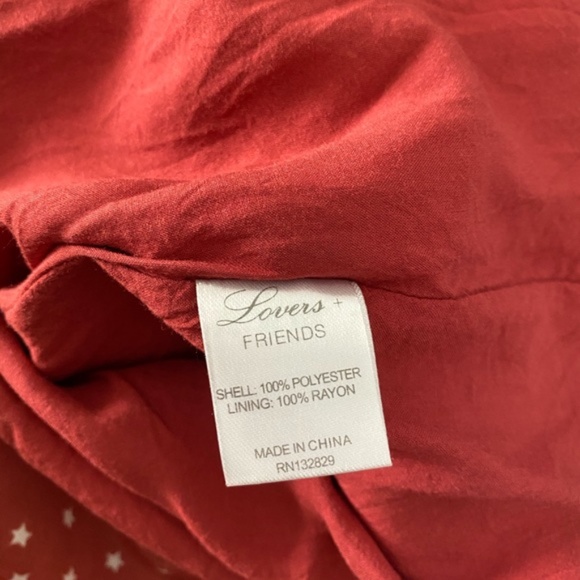 LOVERS + FRIENDS RED STAR PRINT DRESS - Picture 5 of 5